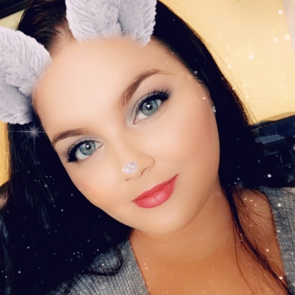 Hi, I'm Jessica! 🥰 - Picture 1 of 8